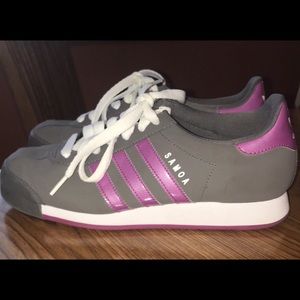 Adidas Samoa Athletic Shoe